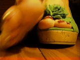 Annie Body'_s sexy foot close up worship video for you to shrimp, sniff and pay tribute to daily!  Redhead pornstar shoves her manicured feet in your face for a nice encounter with her perfect toes, heels and arches!